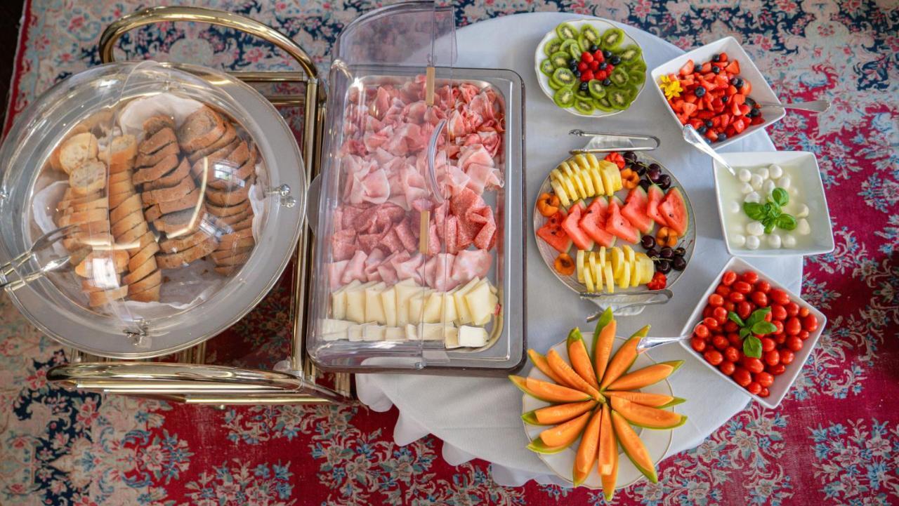 Hotel Villa Cansignorio Лацизе Екстер'єр фото