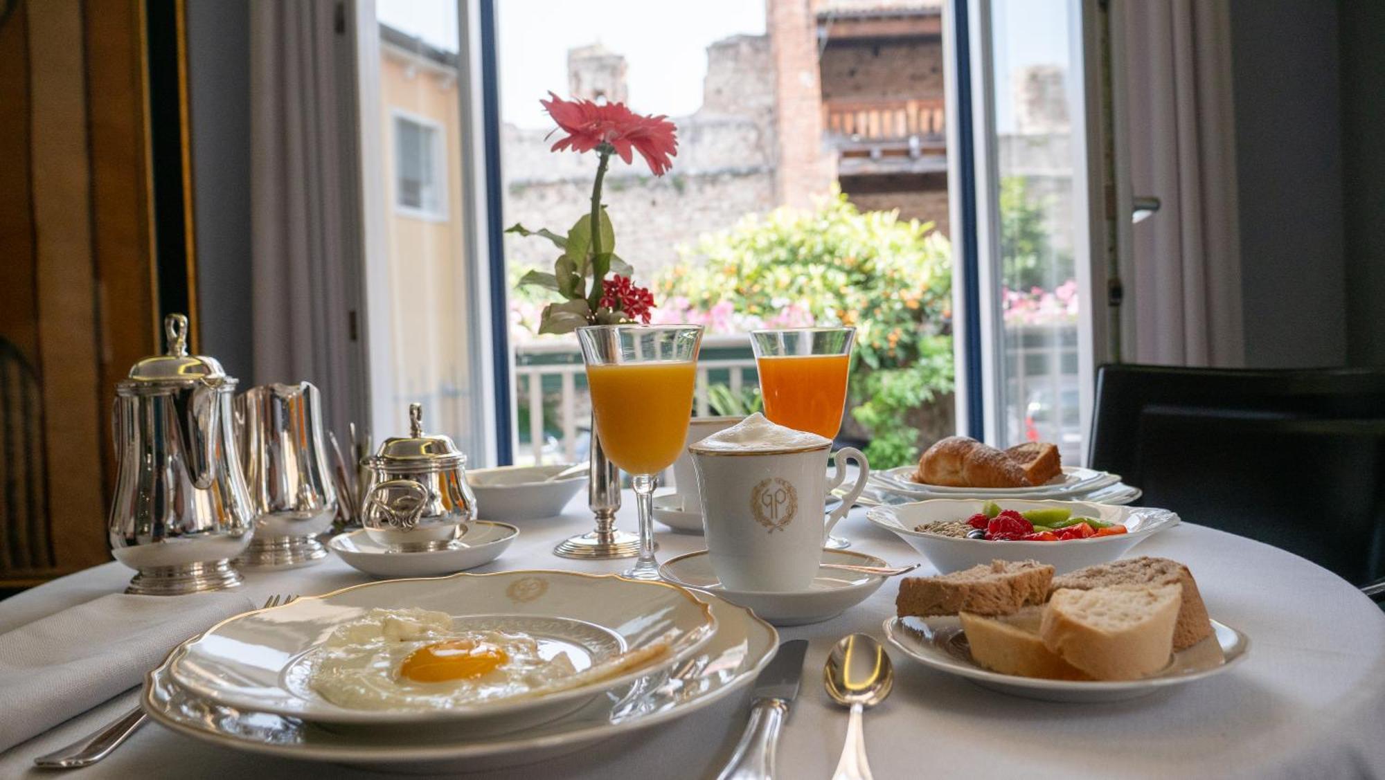 Hotel Villa Cansignorio Лацизе Екстер'єр фото